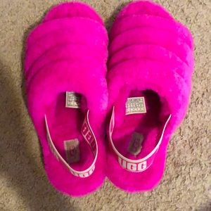 Hot Pink UGG “Yeah” Slides.